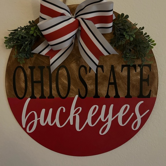 Ohio state Buckeyes door hanger - Picture 2 of 4